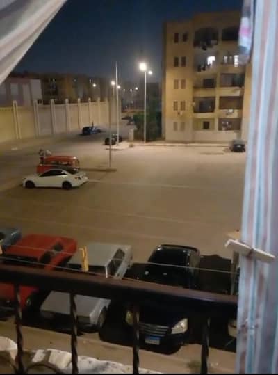 شقة 2 غرفة نوم للبيع في الشيخ زايد، الجيزة - شقة بزايد من المالكية دور اول