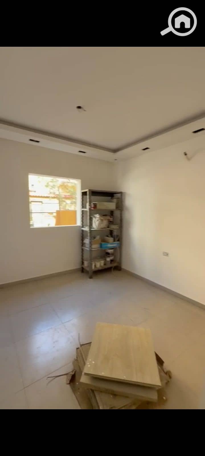 20 1001982557. png