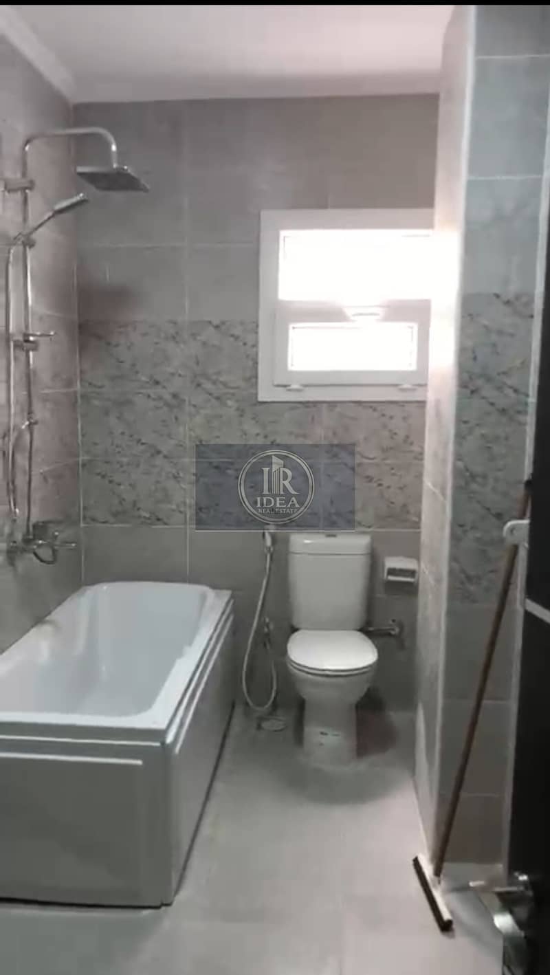 7 1000494665. jpg