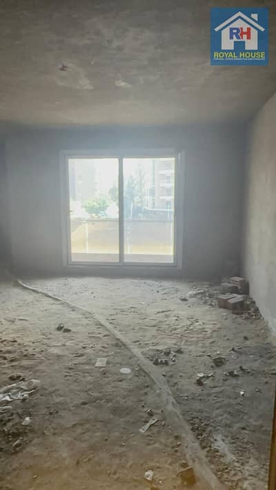 3 Bedroom Apartment for Sale in Heliopolis, Cairo - 02a536cd-43f6-42a3-8351-65b2e17a02a3. jpg 3 Bedroom Apartment for Sale in Heliopolis, Cairo - 02a536cd-43f6-42a3-8351-65b2e17a02a3. jpg