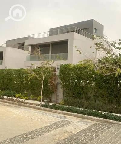 4 Bedroom Villa for Sale in Sheikh Zayed, Giza - 686929304_962568676492952_1522915177803158151_n. jpg