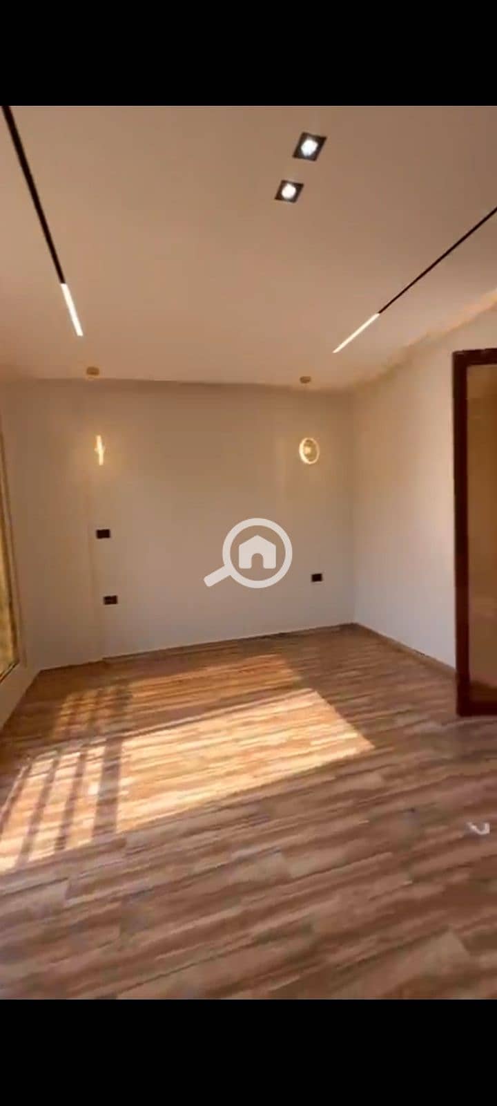 13 1000071498. jpg