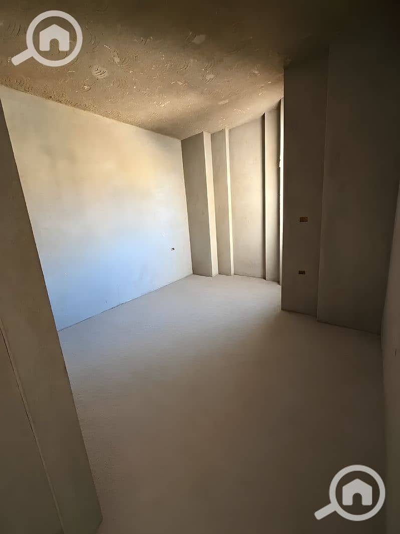6 Untitled design (9). png