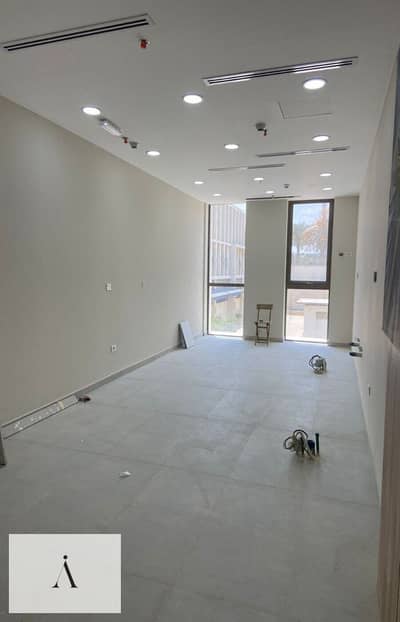 Clinic for Rent in New Cairo, Cairo - Clinic for Rent 54sqm Mivida The Place | Ready