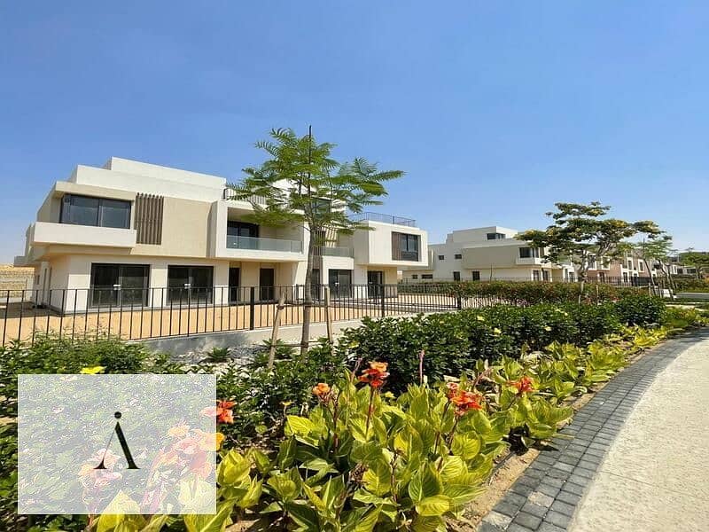 Townhouse resale under market price facing north with prime location Townhouse resale under market price facing north with prime location