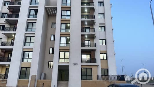 3 Bedroom Apartment for Sale in Sheikh Zayed, Giza - WhatsApp Image 2026-08-06 at 10.39. 59. jpeg 3 Bedroom Apartment for Sale in Sheikh Zayed, Giza - WhatsApp Image 2026-08-06 at 10.39. 59. jpeg