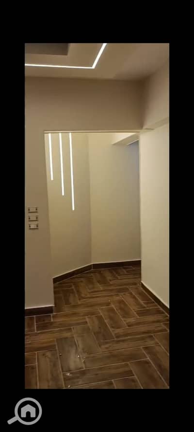 3 Bedroom Apartment for Sale in Zahraa Al Maadi, Cairo - IMG-20260806-WA0057. jpg 3 Bedroom Apartment for Sale in Zahraa Al Maadi, Cairo - IMG-20260806-WA0057. jpg