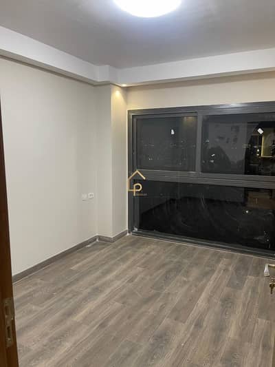 شقة 2 غرفة نوم للايجار في الشيخ زايد، الجيزة - WhatsApp Image 2026-08-06 at 11.34. 25 AM (1). jpeg