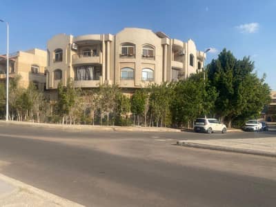 3 Bedroom Flat for Sale in Sheikh Zayed, Giza - شقة للبيع 3 Bedroom Flat for Sale in Sheikh Zayed, Giza - شقة للبيع