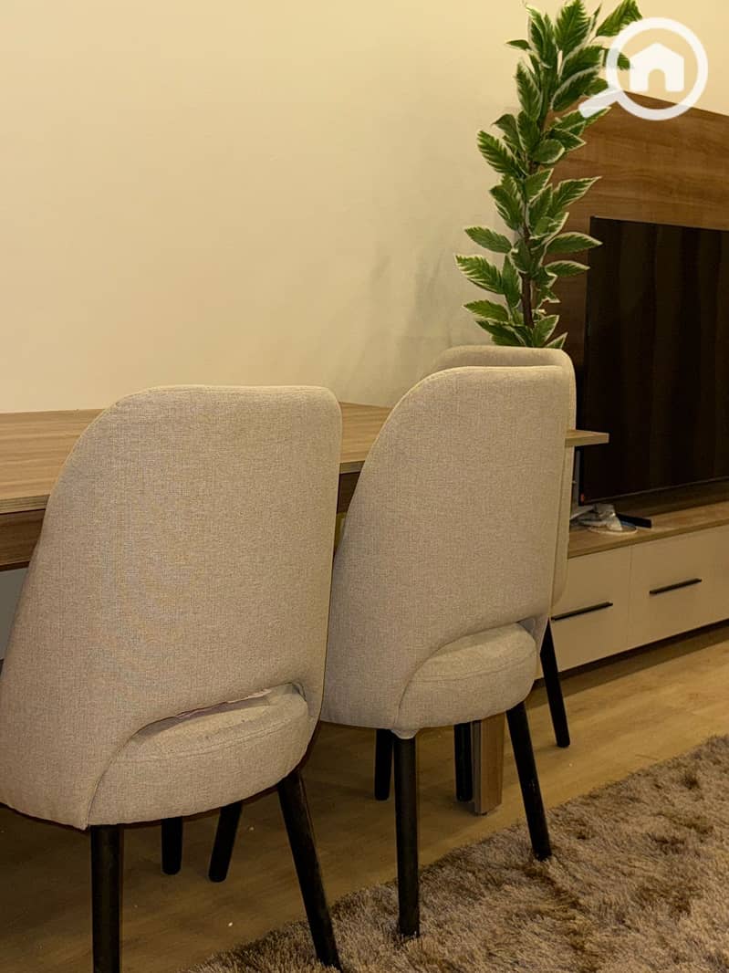 8 WhatsApp Image 2025-04-12 at 1.54. 04 PM (1). jpeg