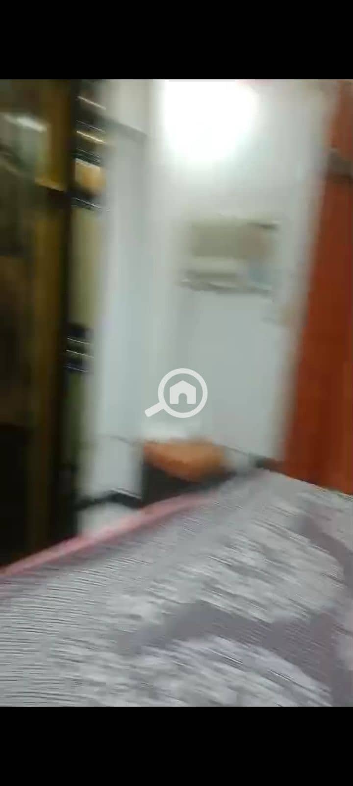 12 1000992210. jpg