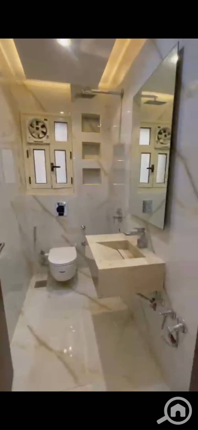 8 1000403462. jpg