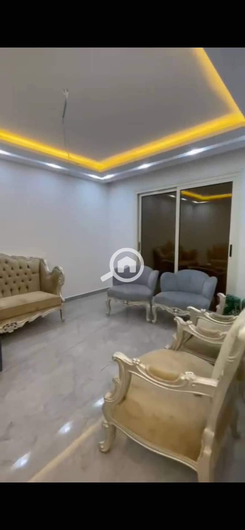 9 1000403461. jpg