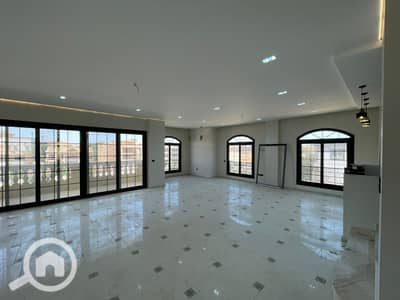 4 Bedroom Apartment for Rent in New Cairo, Cairo - IMG-20260806-WA0181. jpg 4 Bedroom Apartment for Rent in New Cairo, Cairo - IMG-20260806-WA0181. jpg