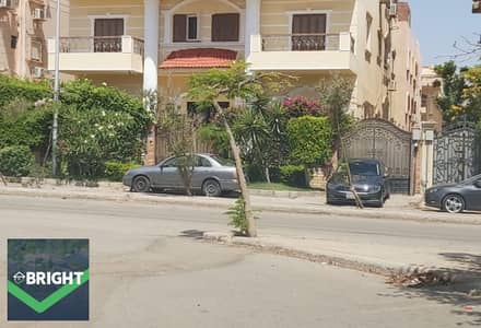شقة 10+ غرف نوم للبيع في القاهرة الجديدة، القاهرة - original - 2026-08-06T183638.670. jpg شقة 10+ غرف نوم للبيع في القاهرة الجديدة، القاهرة - original - 2026-08-06T183638.670. jpg