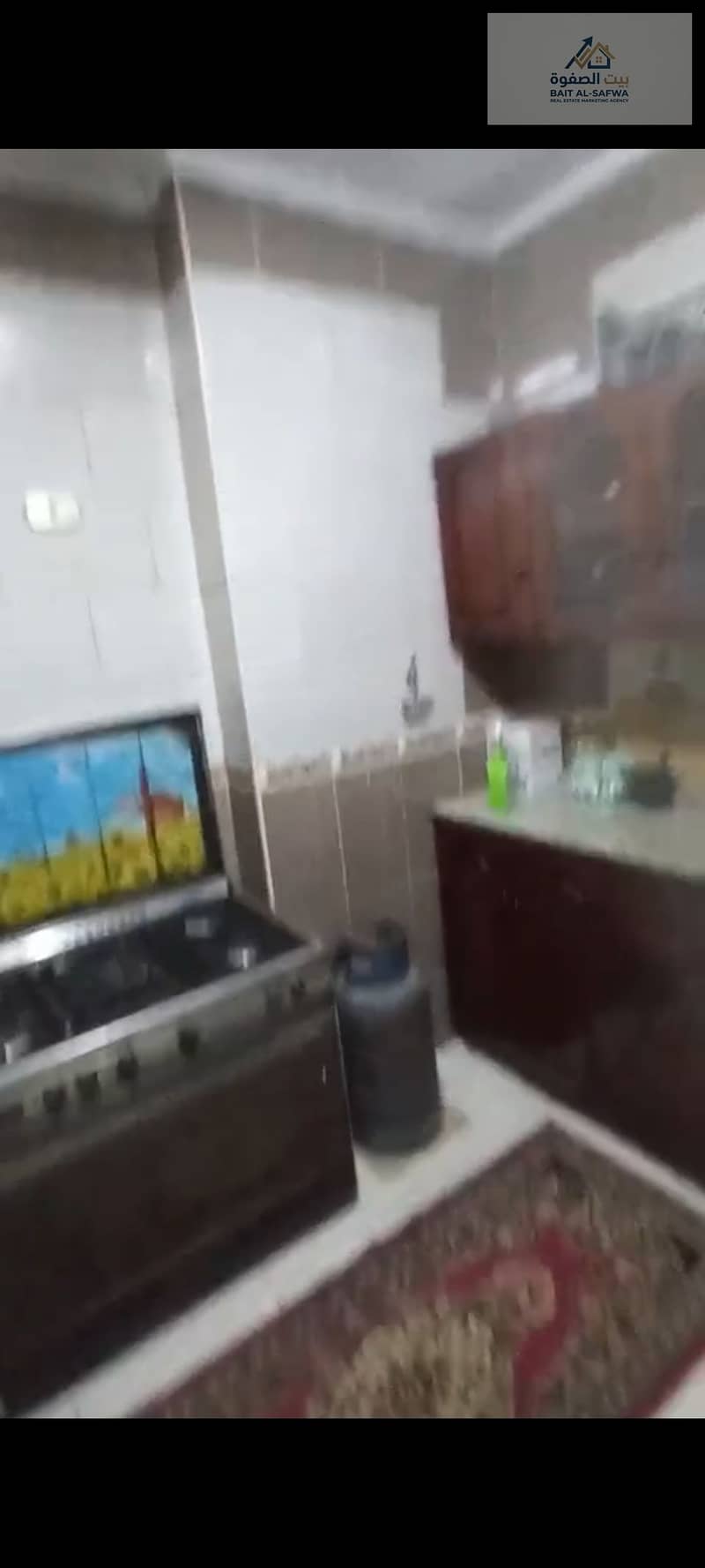 8 1000737422. jpg