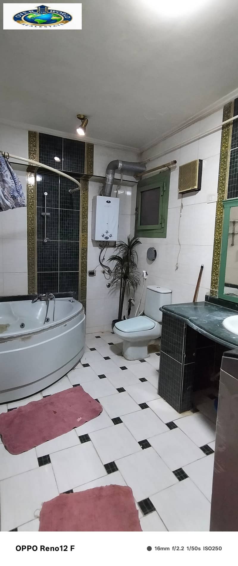8 1000262203. jpg