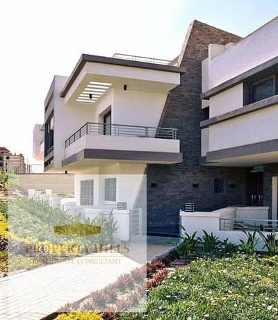 3 Bedroom Villa for Sale in New Cairo, Cairo - 4f59c05a-efde-4915-b72f-25d95aa67af7. jpg 3 Bedroom Villa for Sale in New Cairo, Cairo - 4f59c05a-efde-4915-b72f-25d95aa67af7. jpg