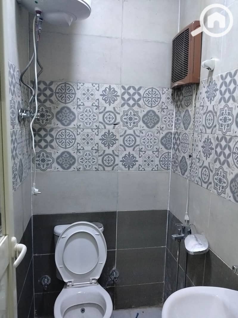 8 93171. jpg