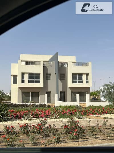 توين هاوس 4 غرف نوم للبيع في القاهرة الجديدة، القاهرة - WhatsApp Image 2024-05-09 at 3.38. 06 PM. jpeg