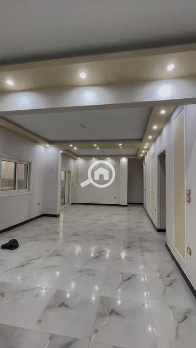 عقار سكني آخر 5 غرف نوم للبيع في مدينة الشروق، القاهرة - WhatsApp Image 2026-08-06 at 1.59. 40 PM (1). jpeg