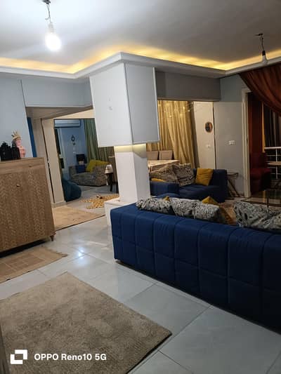 3 Bedroom Flat for Sale in 6th of October, Giza - شقتين مفتوحين على بعض تشطيب سوبر لوكس ومطبخ بيلت ان جاهزه ع السكن 3 Bedroom Flat for Sale in 6th of October, Giza - شقتين مفتوحين على بعض تشطيب سوبر لوكس ومطبخ بيلت ان جاهزه ع السكن