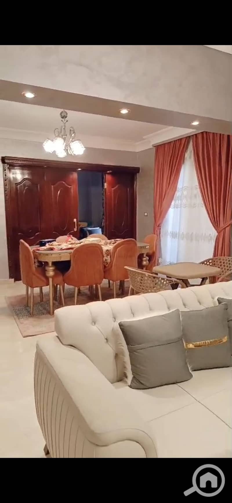 3 1001530400. jpg