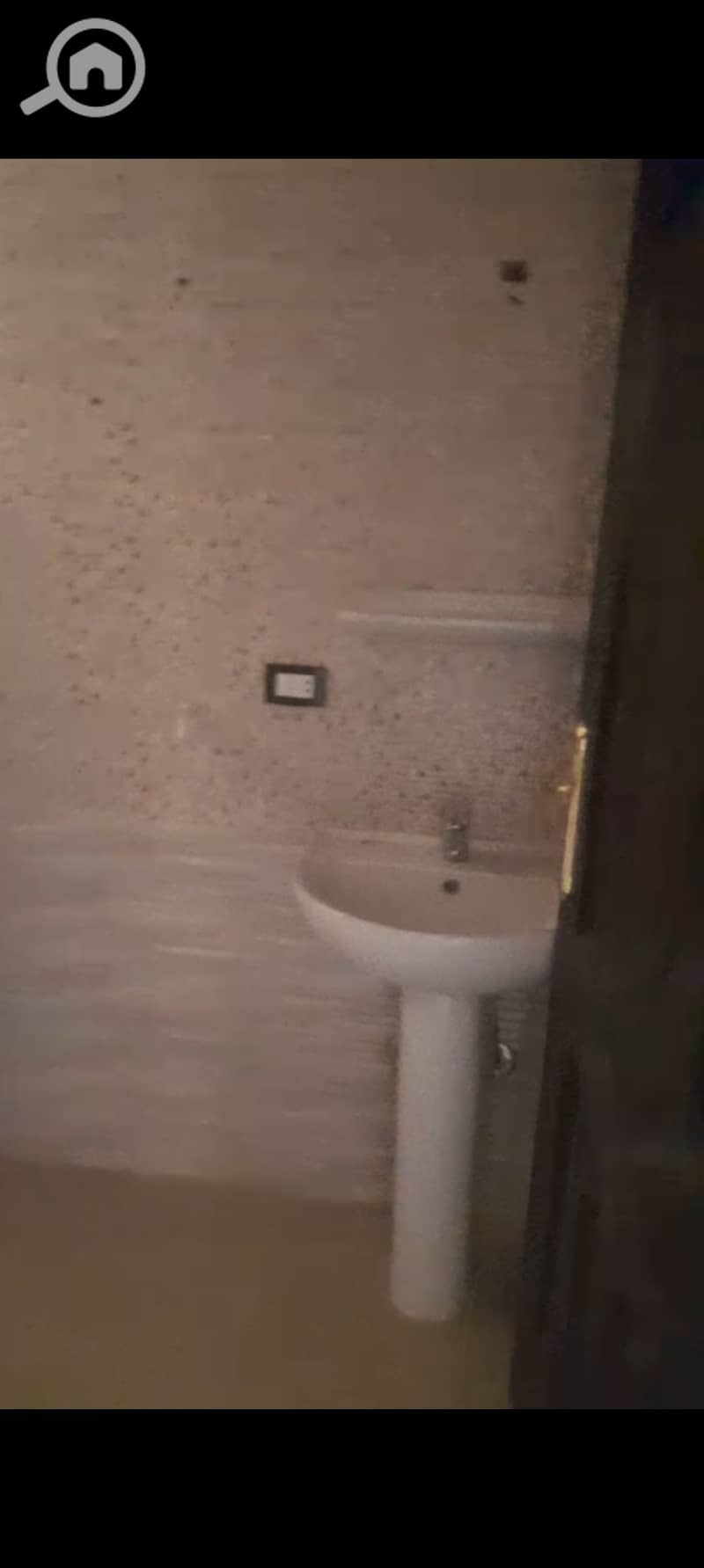 8 1000392593. jpg