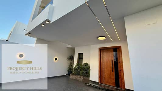 5 Bedroom Townhouse for Sale in New Cairo, Cairo - 51663. jpg