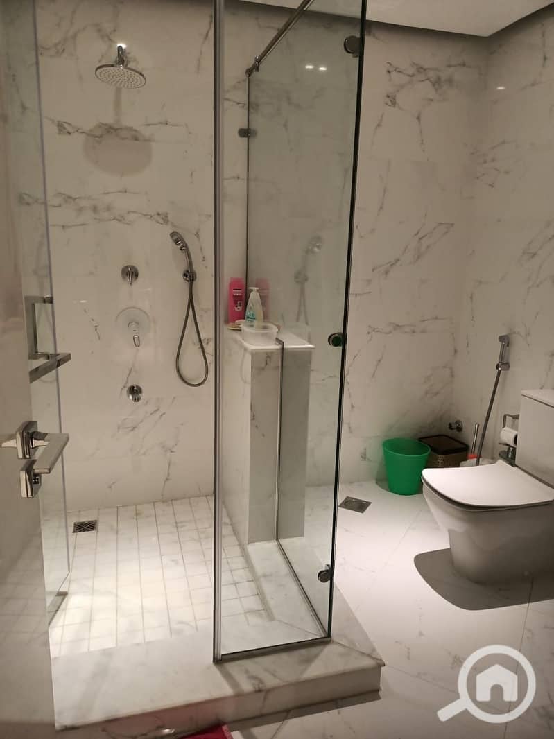 9 214713. jpg