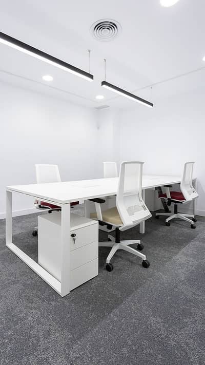 Office for Rent in New Cairo, Cairo - مكتب للايجار علي شارع التسعين مباشرة يكفي من ٤ الي ٦ افراد Office for Rent in New Cairo, Cairo - مكتب للايجار علي شارع التسعين مباشرة يكفي من ٤ الي ٦ افراد