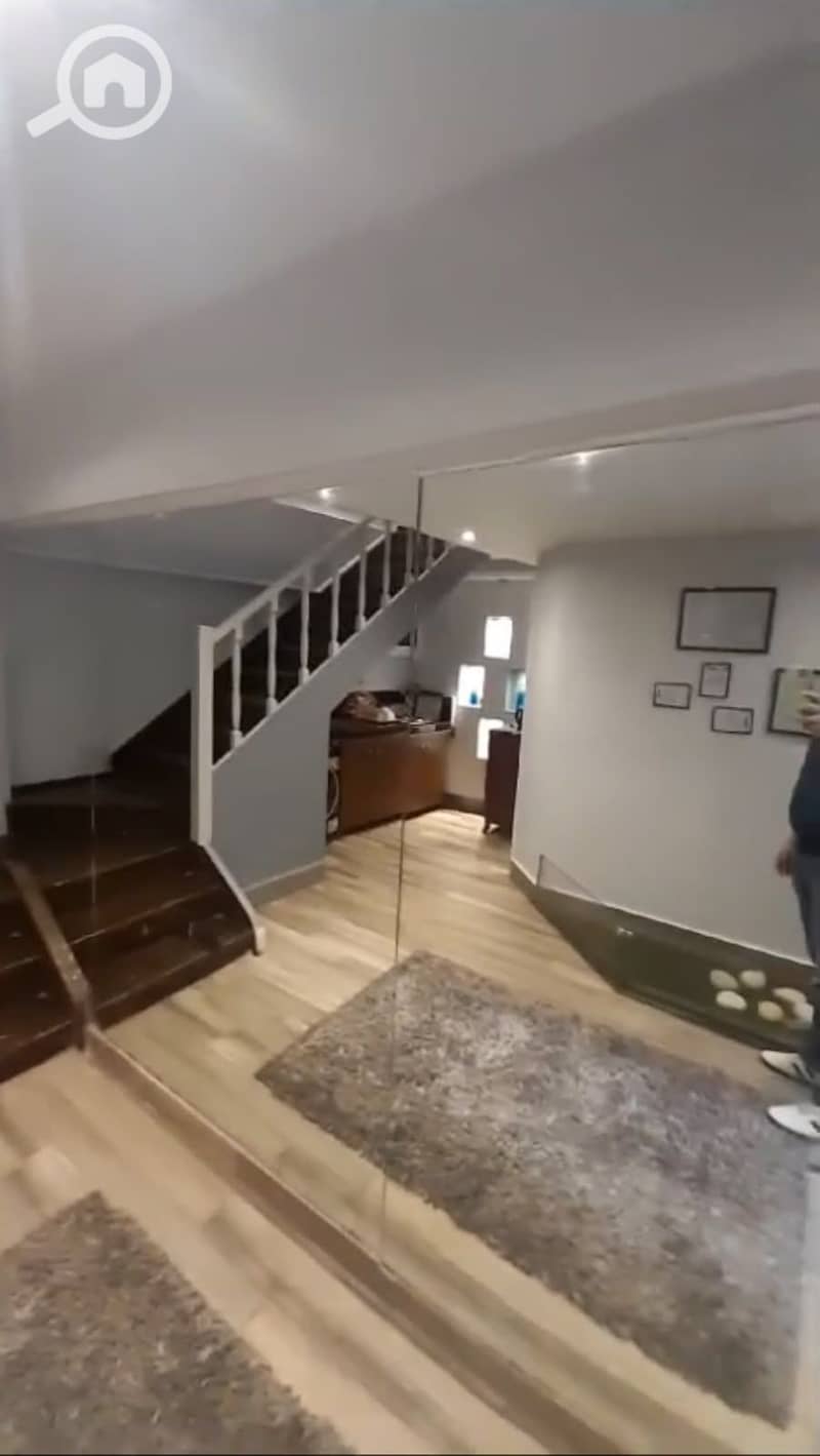 2 1000027018. jpg