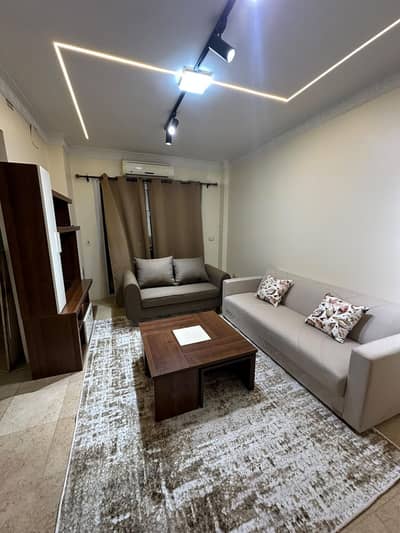 شقة 2 غرفة نوم للايجار في مدينتي، القاهرة - Fully Furnished 2-Bedroom Apartment for Rent in Madinaty B7