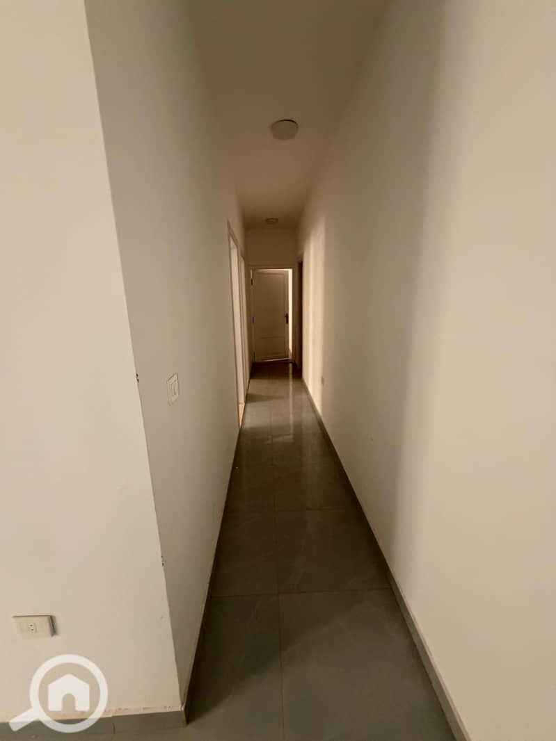 3 99417. jpg