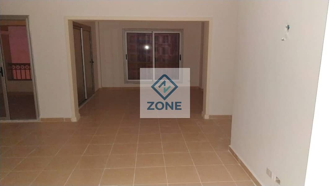 7 cfc9e2be-3cd0-40e6-be64-fb6e19c24b59. jpg