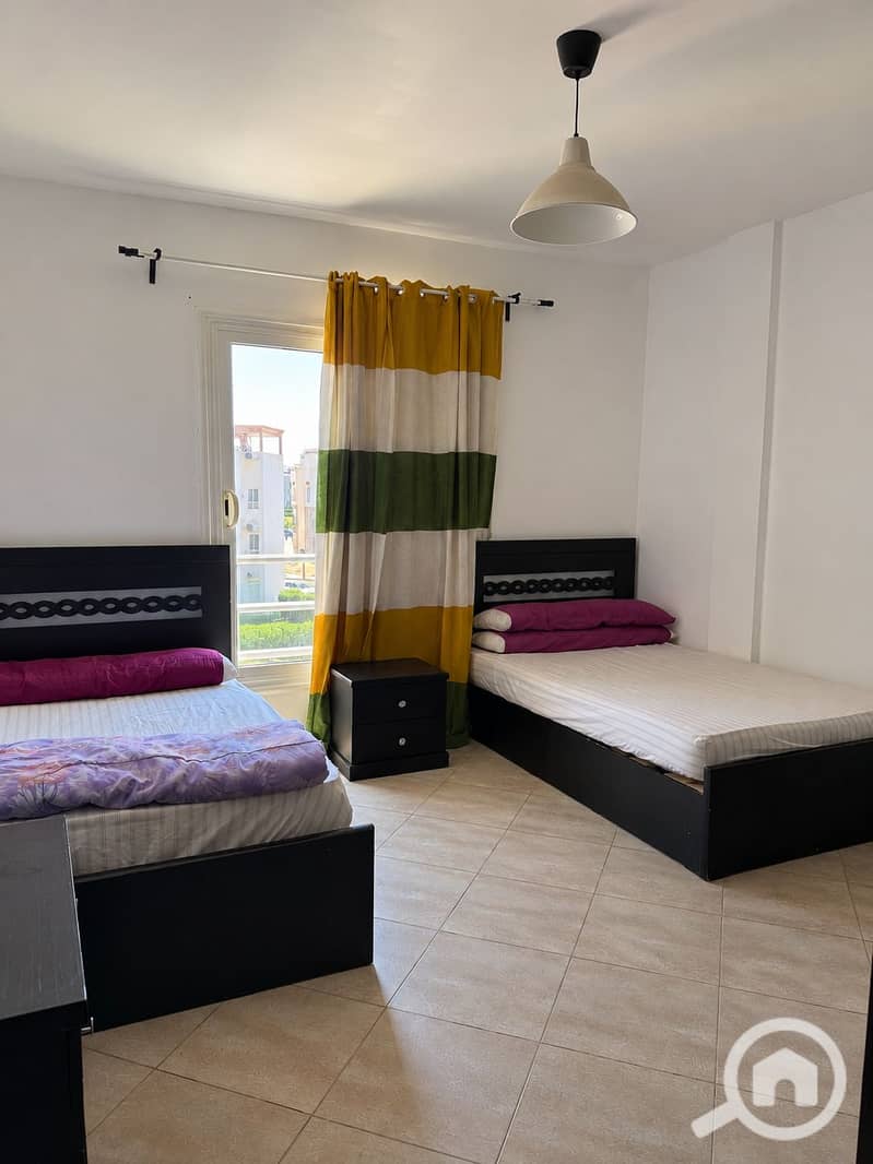 4 Room with 2 beds 1. png