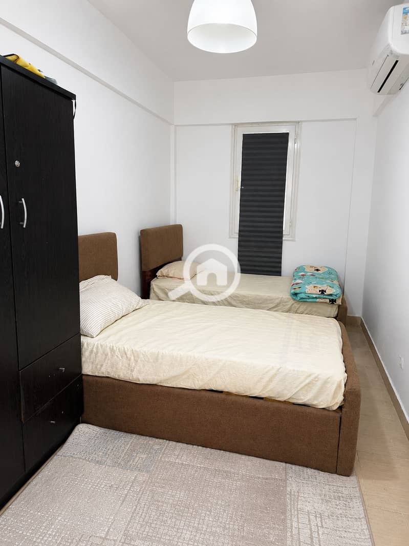 5 Room with 2 beds 2. png