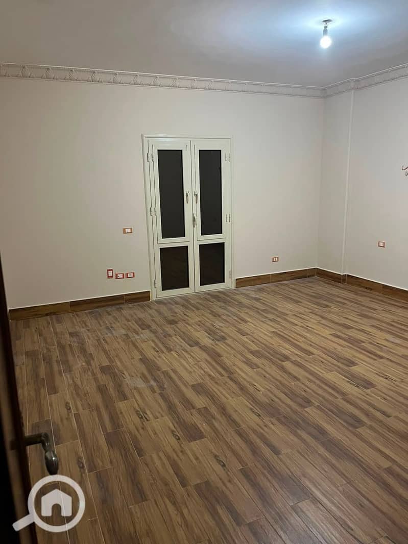 8 نرجس فيلات. jpeg