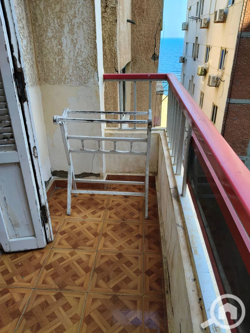 20 1349. jpg
