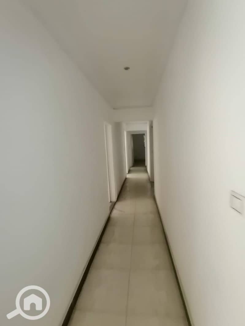 2 23364. jpg