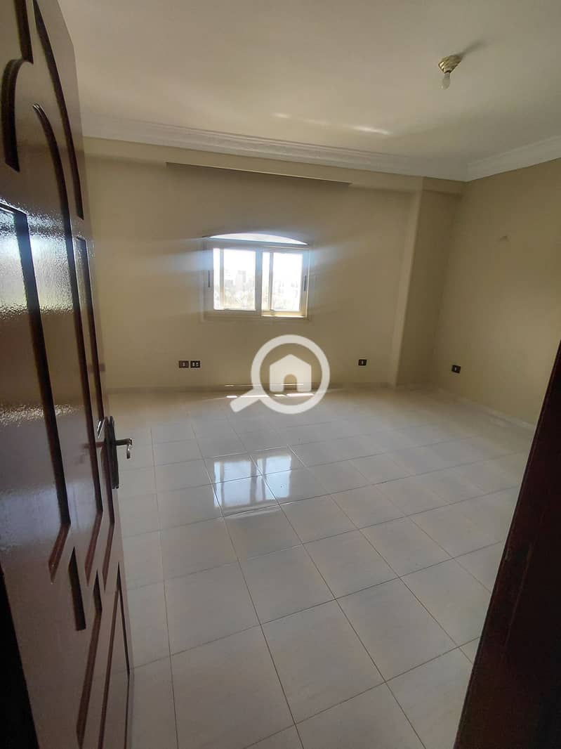 9 1000163456. jpg