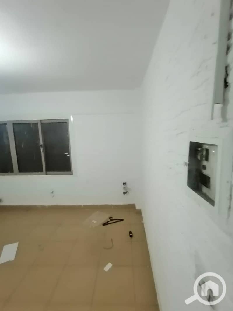 7 23502. jpg