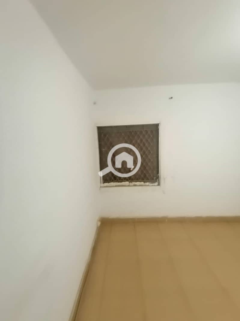 8 23511. jpg