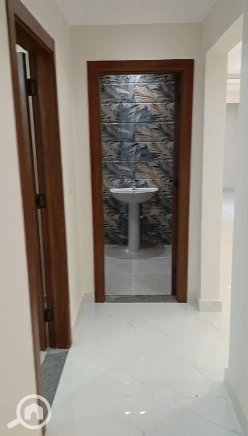3 1001212665. jpg