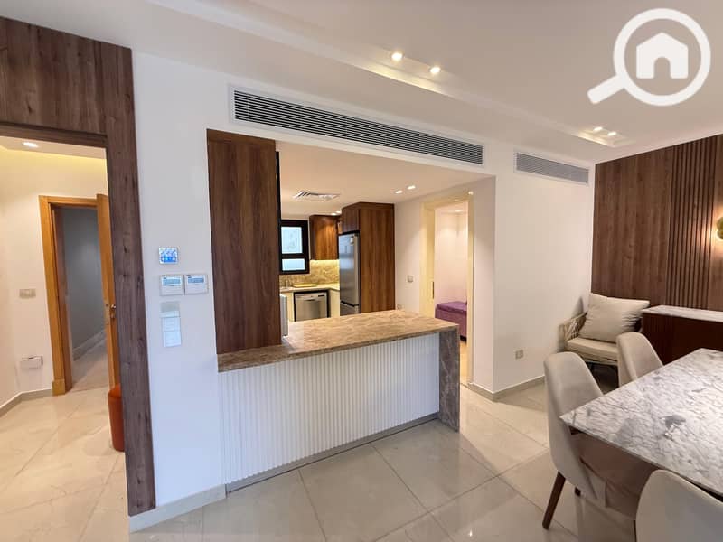 7 45966a71-78c2-4a1d-9b4c-195b4a77e682. jpg