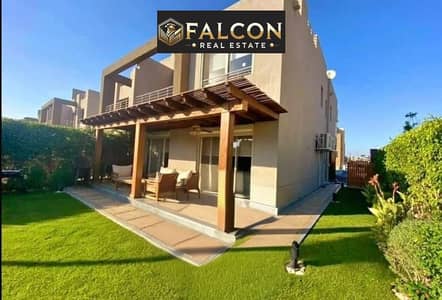 5 Bedroom Villa for Sale in New Cairo, Cairo - fd38b6f8-86e1-40f8-b718-ab0592e678eb. jpg 5 Bedroom Villa for Sale in New Cairo, Cairo - fd38b6f8-86e1-40f8-b718-ab0592e678eb. jpg