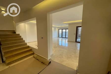 3 Bedroom Duplex for Sale in 6th of October, Giza - FB_IMG_1750849810238_900x600. jpg