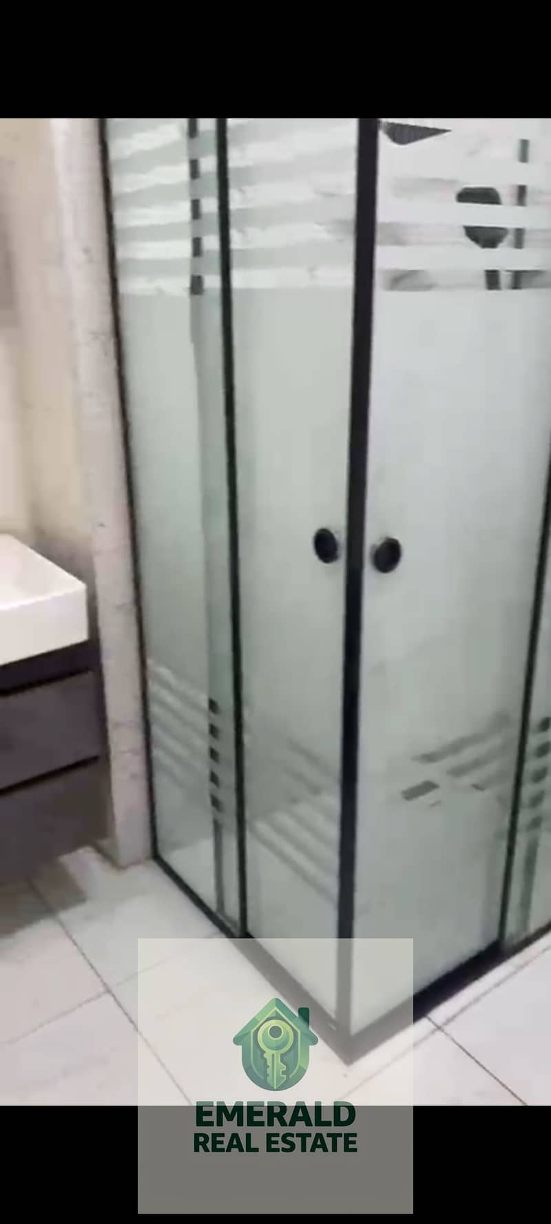 20 1000672924. jpg