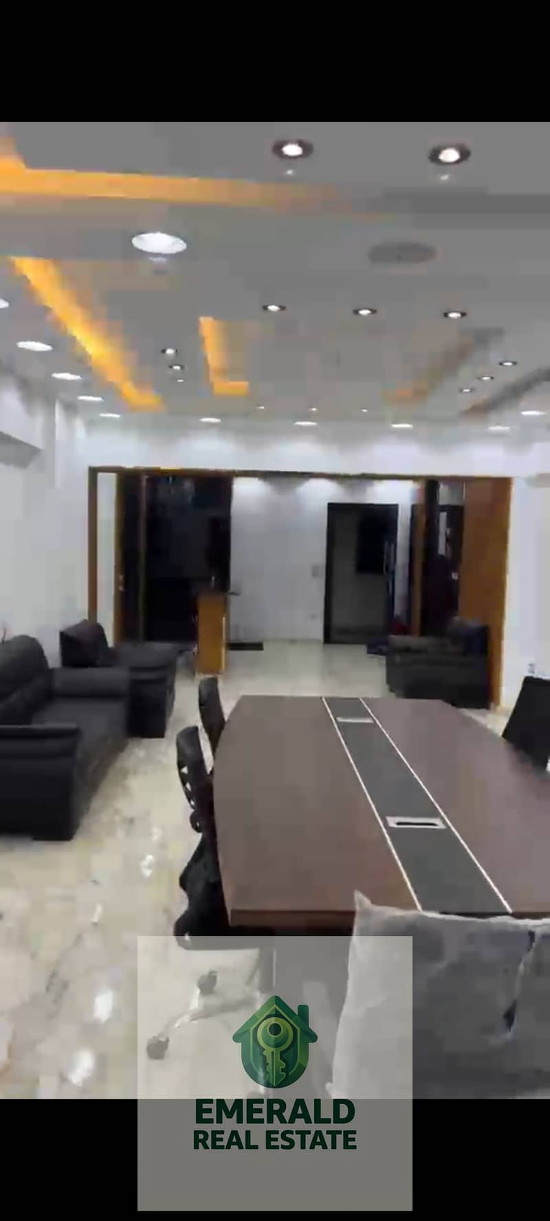 19 1000673005. jpg