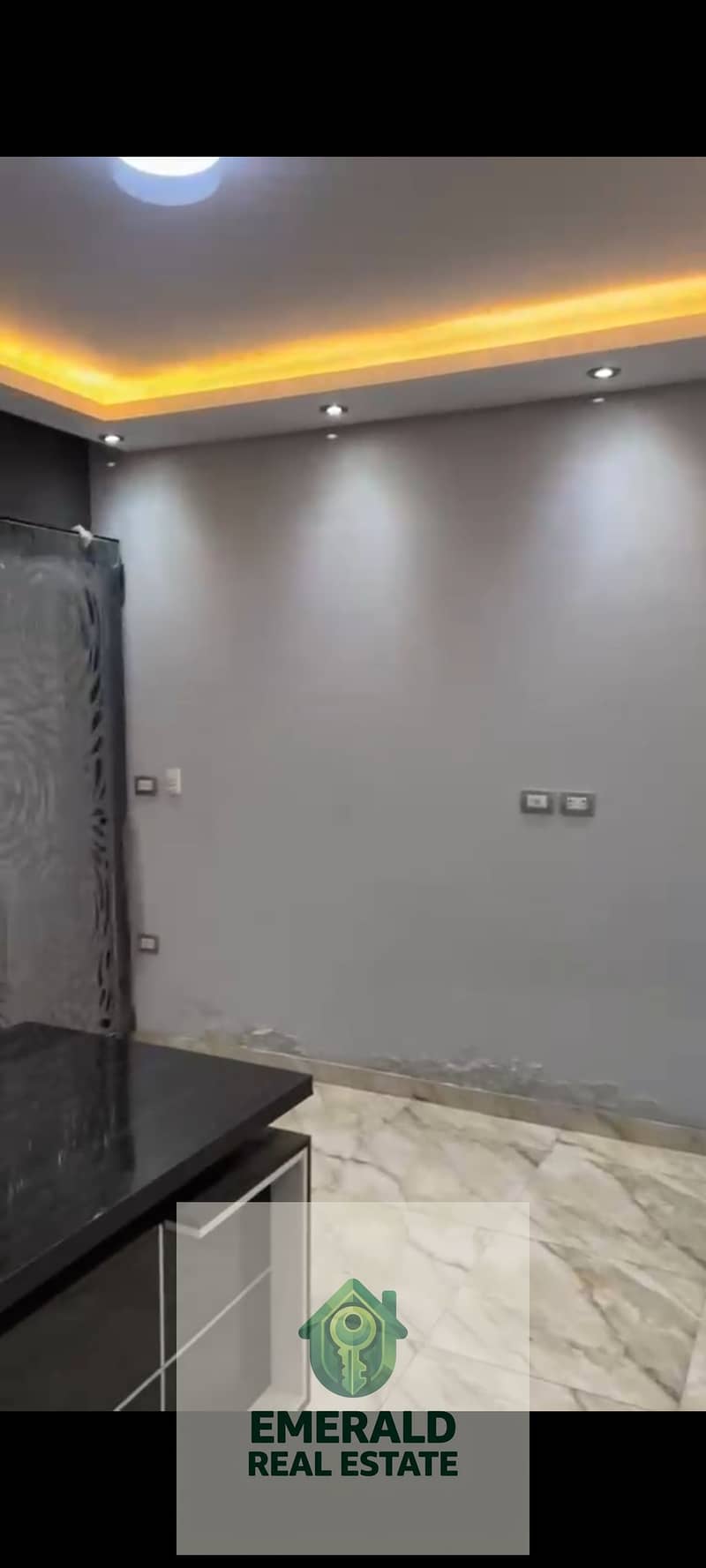 30 1000673011. jpg